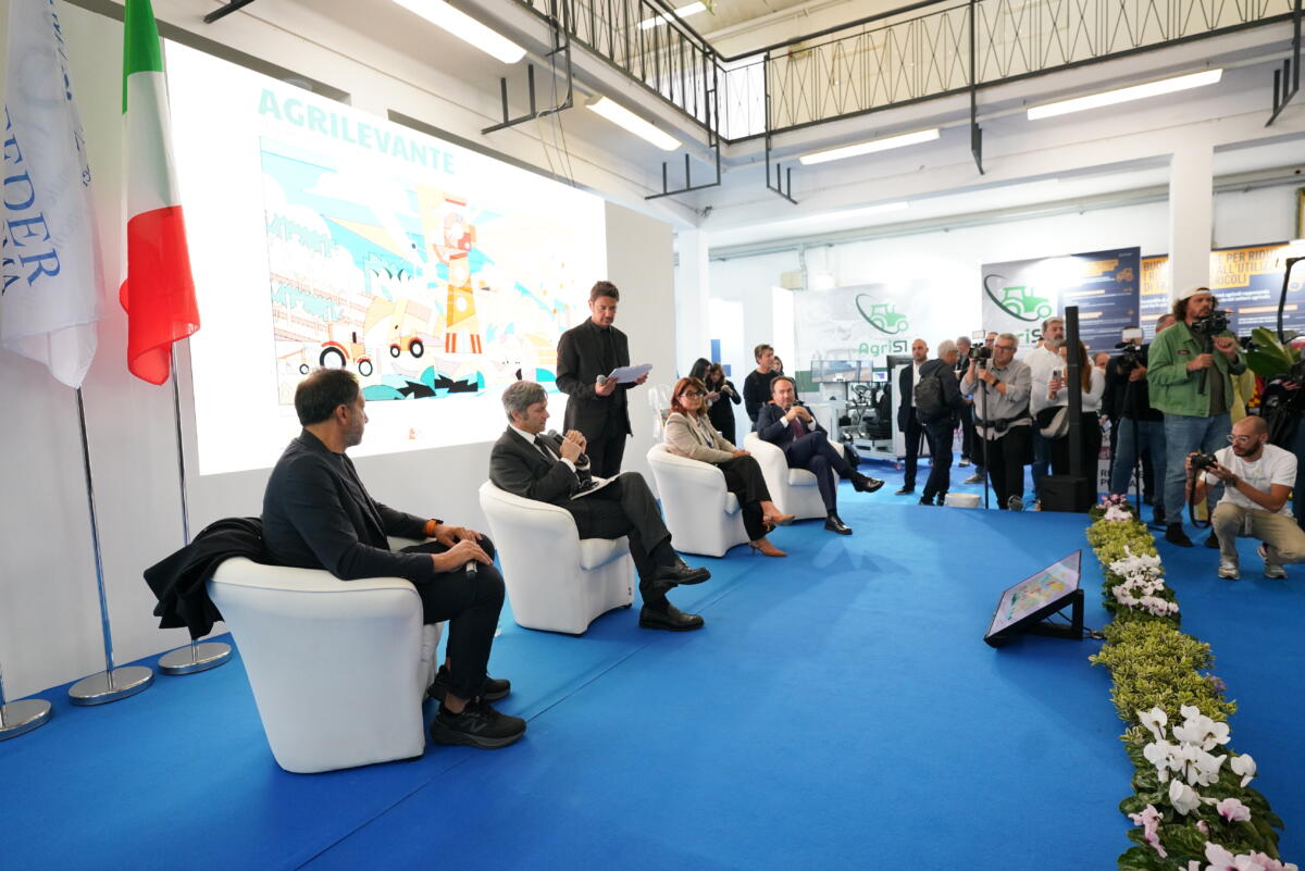 Bari, taglio del nastro per Agrilevante: al via la fiera dell’innovazione agricola Bari, taglio del nastro per Agrilevante: al via la fiera dell’innovazione agricola