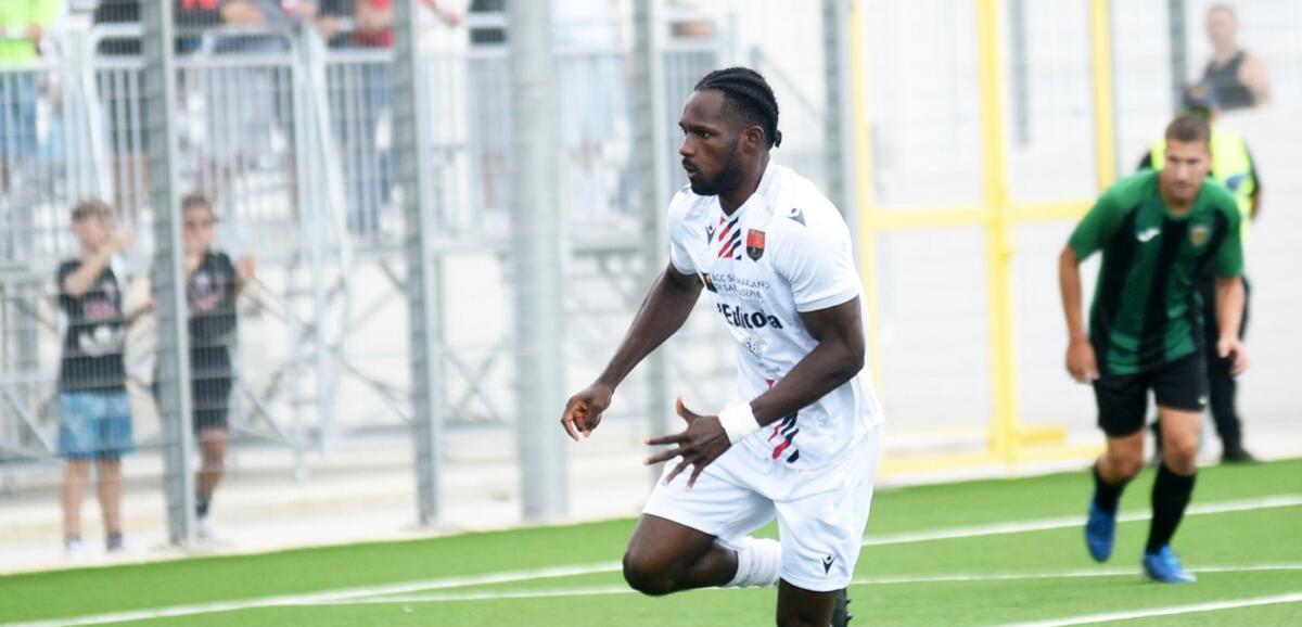 Taranto calcio, bomber Imoh sogna di salire sul trono dei cannonieri Taranto calcio, bomber Imoh sogna di salire sul trono dei cannonieri