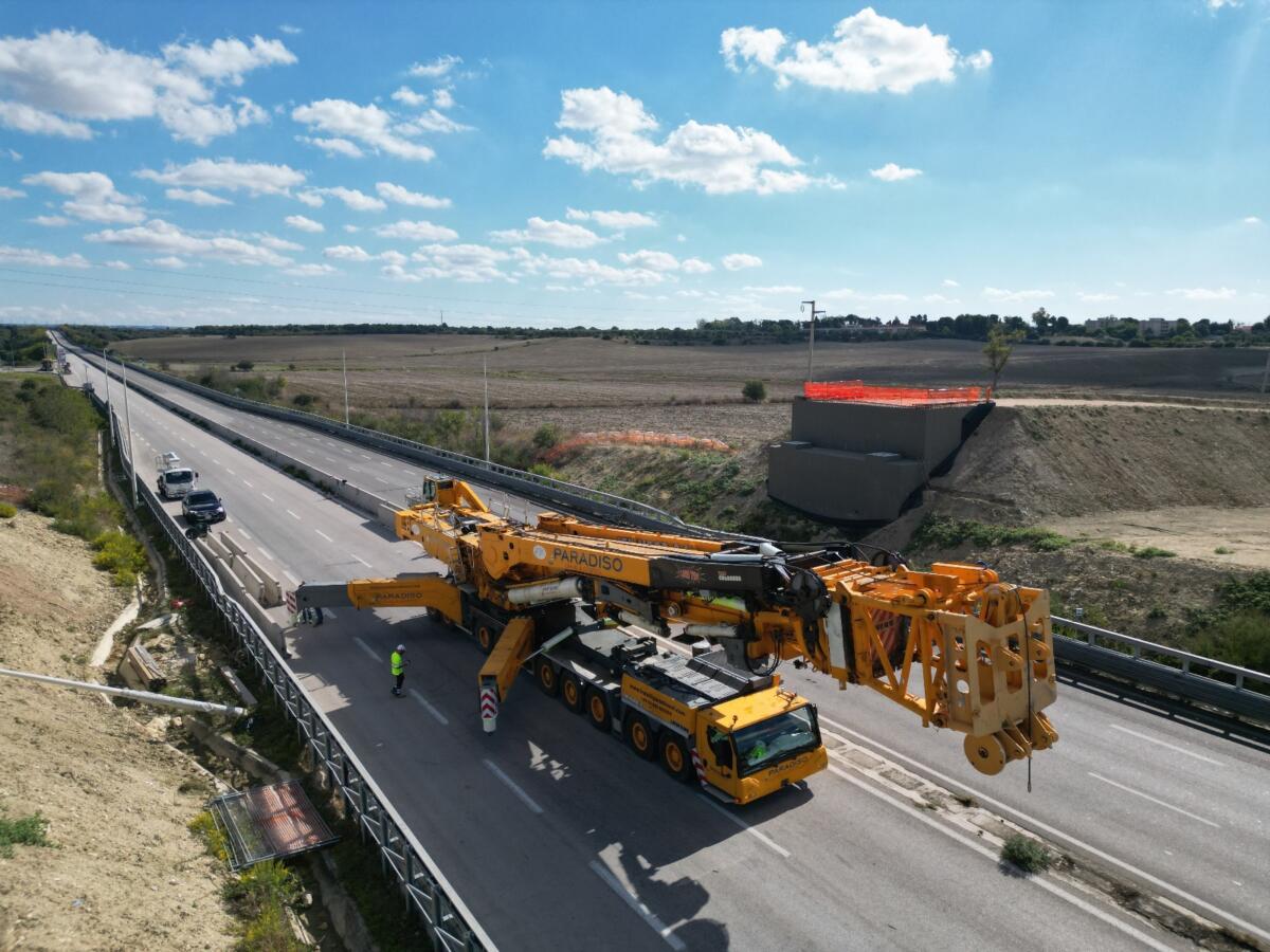 Taranto, completato il varo del nuovo cavalcavia sulla Ss 7 Appia: l’opera mira al miglioramento sismico – VIDEO Taranto, completato il varo del nuovo cavalcavia sulla Ss 7 Appia: l’opera mira al miglioramento sismico – VIDEO