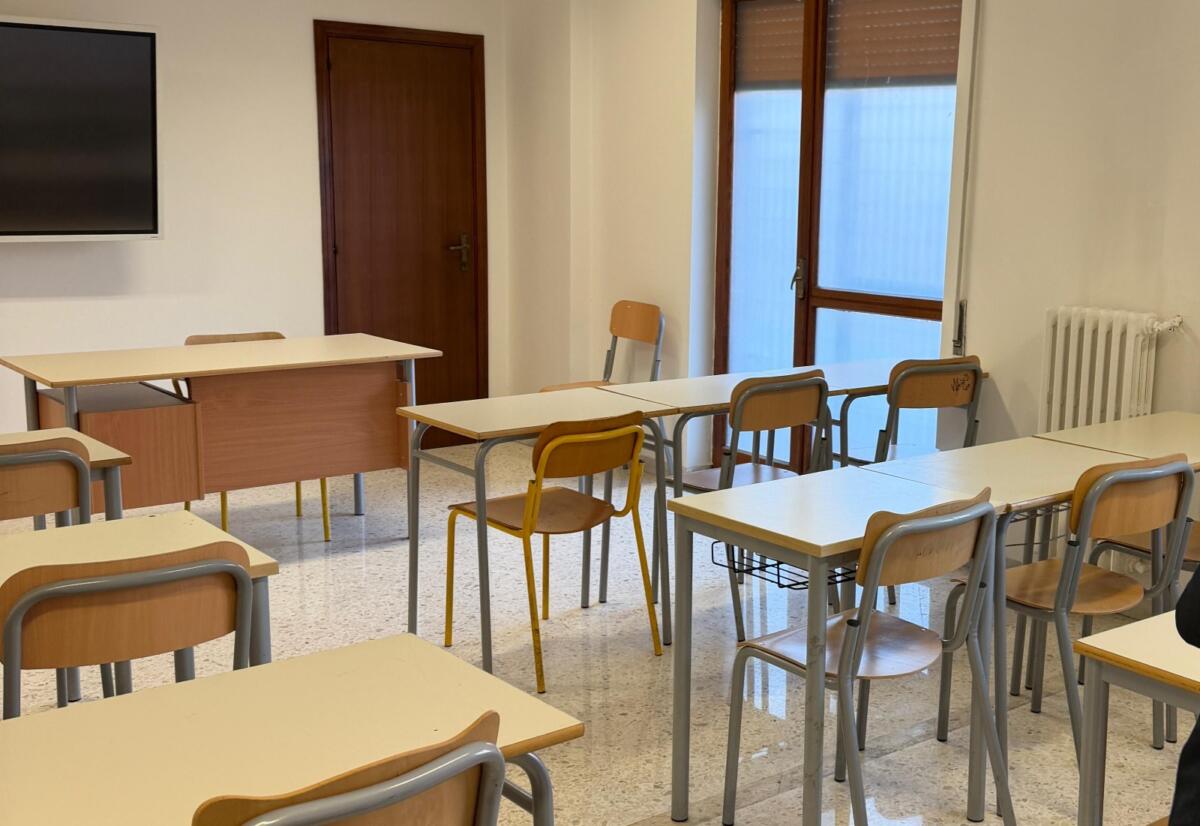 Galleria foto 'Bari, conclusi i lavori all’istituto Marconi-Hack nella sede di via Re David: 34 classi pronte al trasferimento' - foto 3