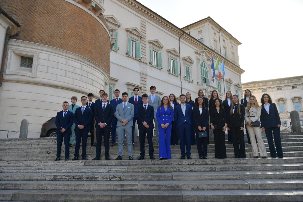 Galleria foto 'Al Quirinale premiati i 25 Alfieri del Lavoro 2025: eccellenza, impegno e merito nello studio' - foto 1
