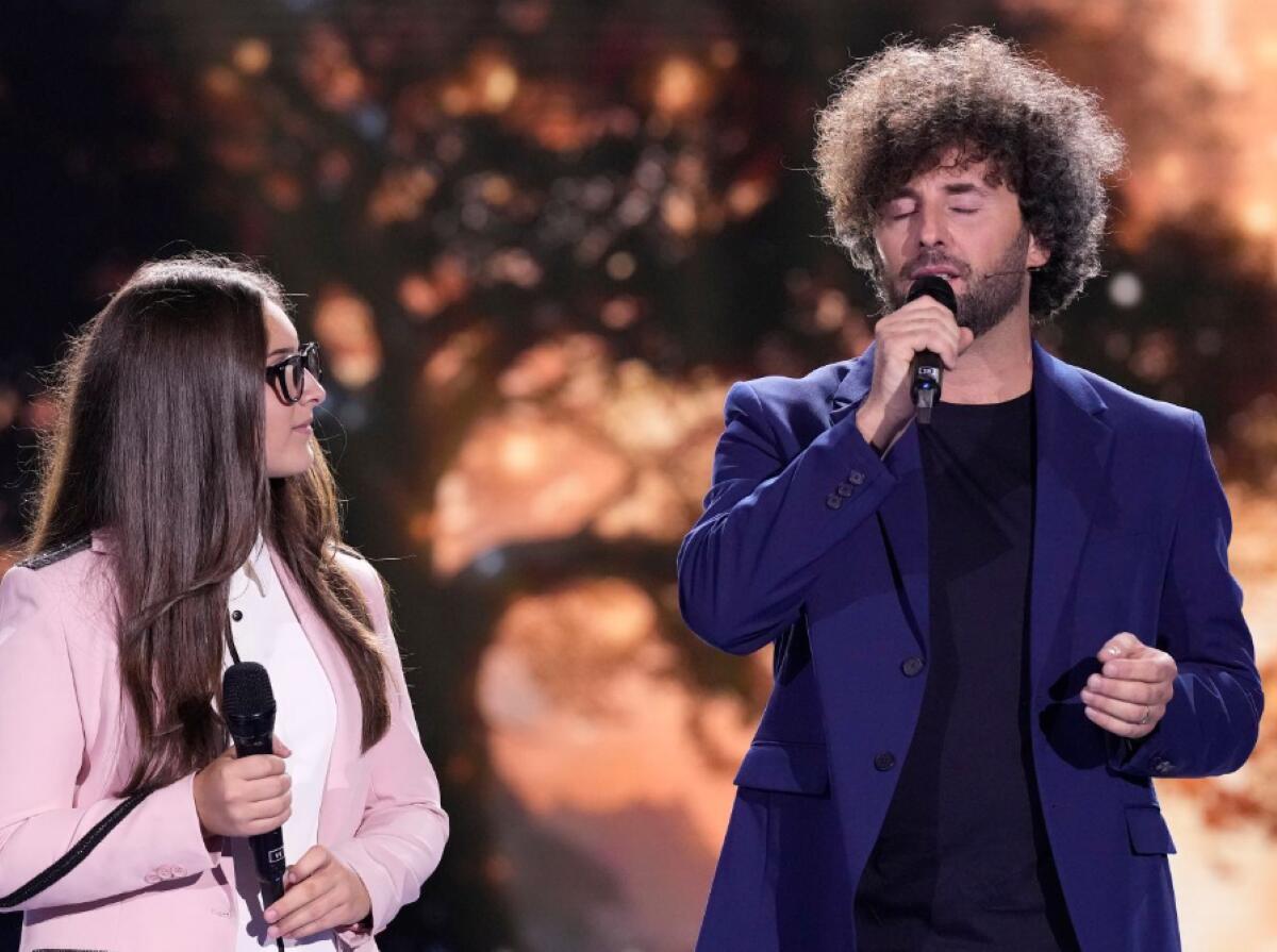Galleria foto 'Io Canto Family, trionfo per Matteo e Mario Verga: Mottola applaude il secondo posto di Alice e papà Gianvito' - foto 1