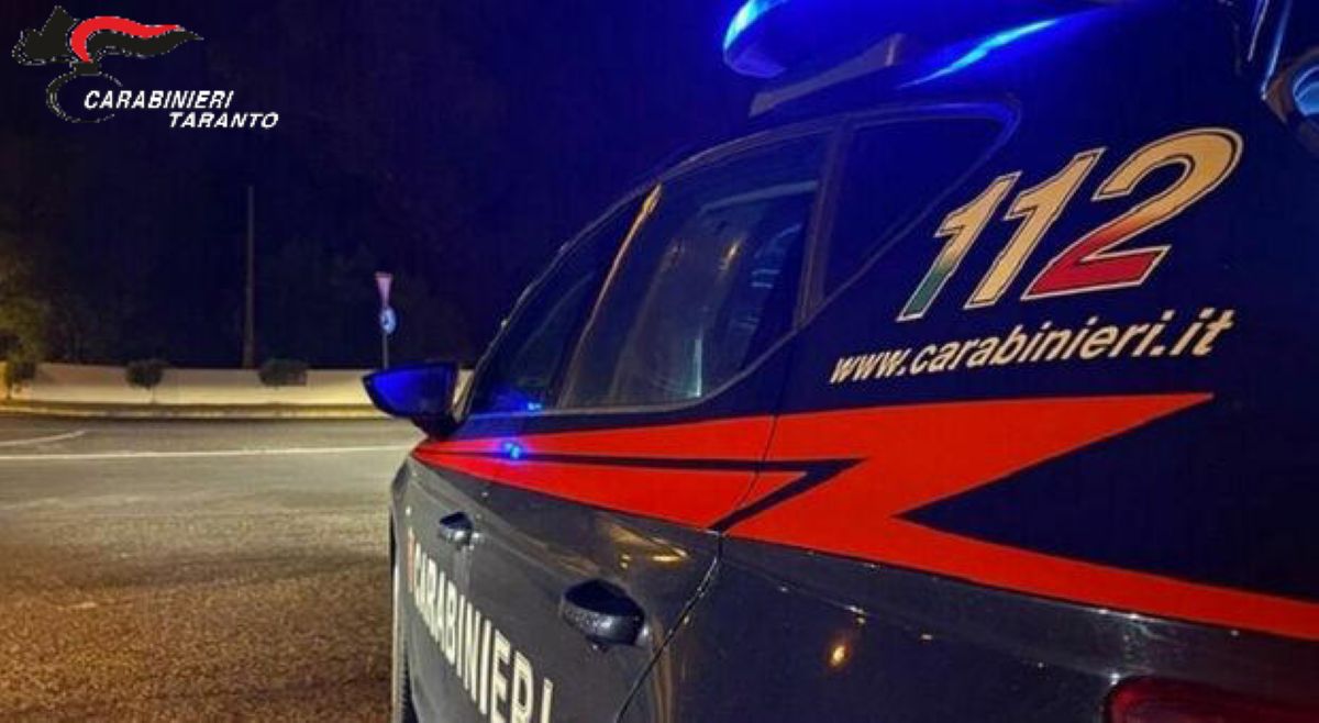 Castellaneta, per gelosia incendia l’auto del rivale in amore: un giovane agli arresti domiciliari Castellaneta, per gelosia incendia l’auto del rivale in amore: un giovane agli arresti domiciliari
