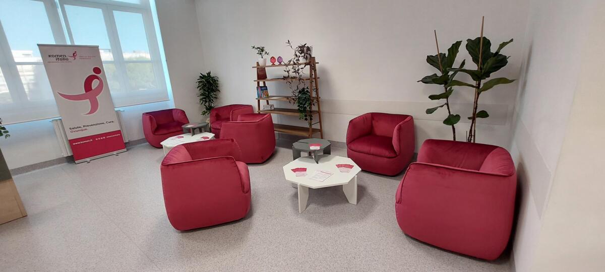 Bari, Komen inaugura al Policlinico un centro di terapie integrate per le “donne in rosa” – FOTO e VIDEO Bari, Komen inaugura al Policlinico un centro di terapie integrate per le “donne in rosa” – FOTO e VIDEO