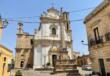 Salento, la bara scivola dalle mani dei necrofori e il corpo del defunto fuoriesce: panico in chiesa
