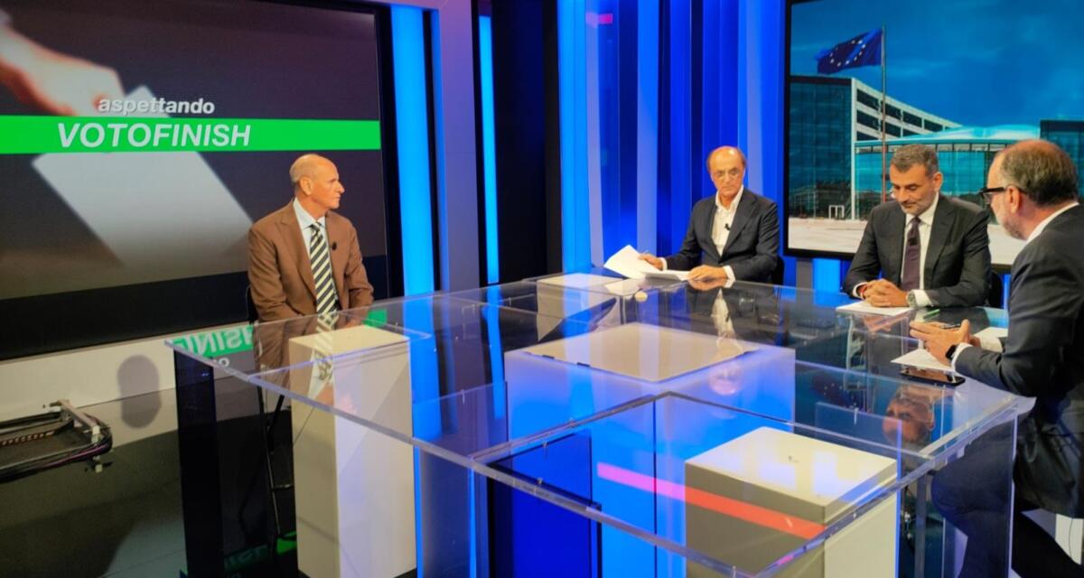 Galleria foto 'Regionali in Puglia, primo confronto tv tra Lobuono e Decaro: i candidati non scaldano i cuori' - foto 1