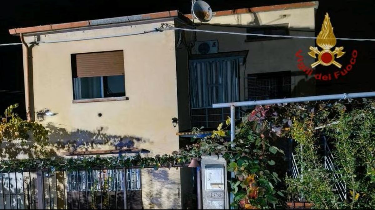 Galleria foto 'Veneto, fuga di monossido di carbonio dalla caldaia di casa: muoiono padre, madre e figlia   ' - foto 1