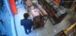 Bari, dopo la denuncia social torna a rubare nello store: ladro seriale colto sul fatto – VIDEO