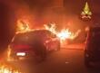 Notte di fuoco nel Salento, auto in fiamme a Tricase, Diso e Parabita: indagano i carabinieri
