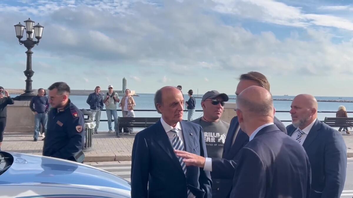 Regionali in Puglia, le indiscrezioni sulle liste di Fratelli d’Italia: in corsa politici e società civile per Lobuono Regionali in Puglia, le indiscrezioni sulle liste di Fratelli d’Italia: in corsa politici e società civile per Lobuono
