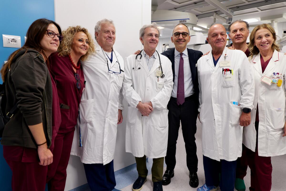 Foggia, inaugurato il nuovo blocco operatorio del Policlinico Riuniti: «È il più moderno della Puglia» – FOTO e VIDEO Foggia, inaugurato il nuovo blocco operatorio del Policlinico Riuniti: «È il più moderno della Puglia» – FOTO e VIDEO