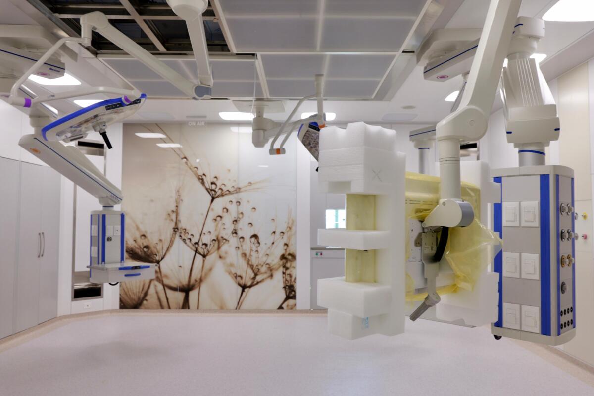 Foggia, inaugurato il nuovo blocco operatorio del Policlinico Riuniti: «È il più moderno della Puglia» – FOTO e VIDEO Foggia, inaugurato il nuovo blocco operatorio del Policlinico Riuniti: «È il più moderno della Puglia» – FOTO e VIDEO