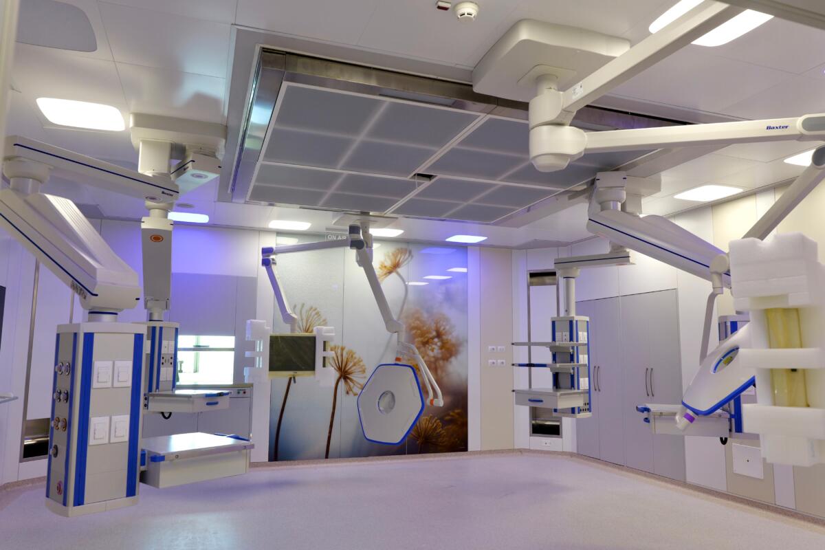 Foggia, inaugurato il nuovo blocco operatorio del Policlinico Riuniti: «È il più moderno della Puglia» – FOTO e VIDEO Foggia, inaugurato il nuovo blocco operatorio del Policlinico Riuniti: «È il più moderno della Puglia» – FOTO e VIDEO