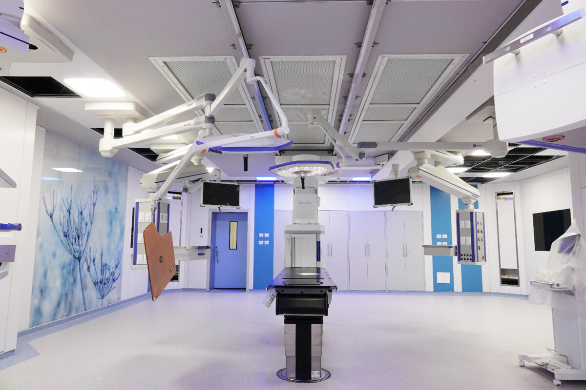 Foggia, inaugurato il nuovo blocco operatorio del Policlinico Riuniti: «È il più moderno della Puglia» – FOTO e VIDEO Foggia, inaugurato il nuovo blocco operatorio del Policlinico Riuniti: «È il più moderno della Puglia» – FOTO e VIDEO