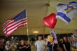 Firmato l’accordo per la pace a Gaza, Trump: «Grande giorno». Meloni: «L’Italia contribuirà alla stabilizzazione»