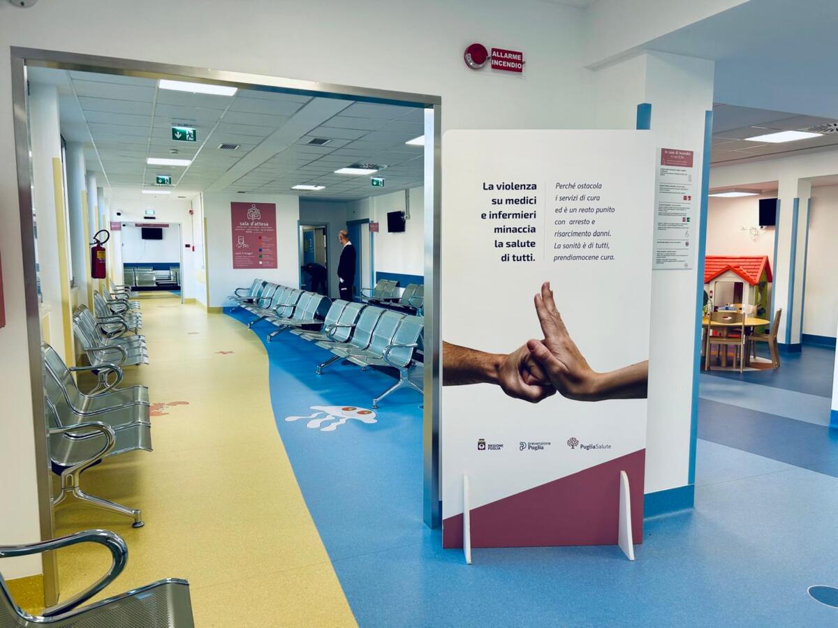 Galleria foto 'Bari, aperta la nuova area di accoglienza al pronto soccorso del Pediatrico: più accogliente e sicura – FOTO e VIDEO' - foto 6