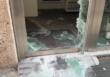 Lecce, “spaccata” notturna nel negozio Lacoste di via Trinchese: rubano polo firmate e fuggono