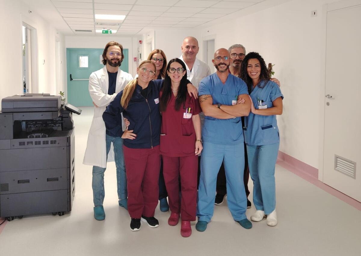 Bari, medici e infermieri del “San Paolo” escono dall’ospedale: via alle visite domiciliari per i pazienti della Neurologia Bari, medici e infermieri del “San Paolo” escono dall’ospedale: via alle visite domiciliari per i pazienti della Neurologia