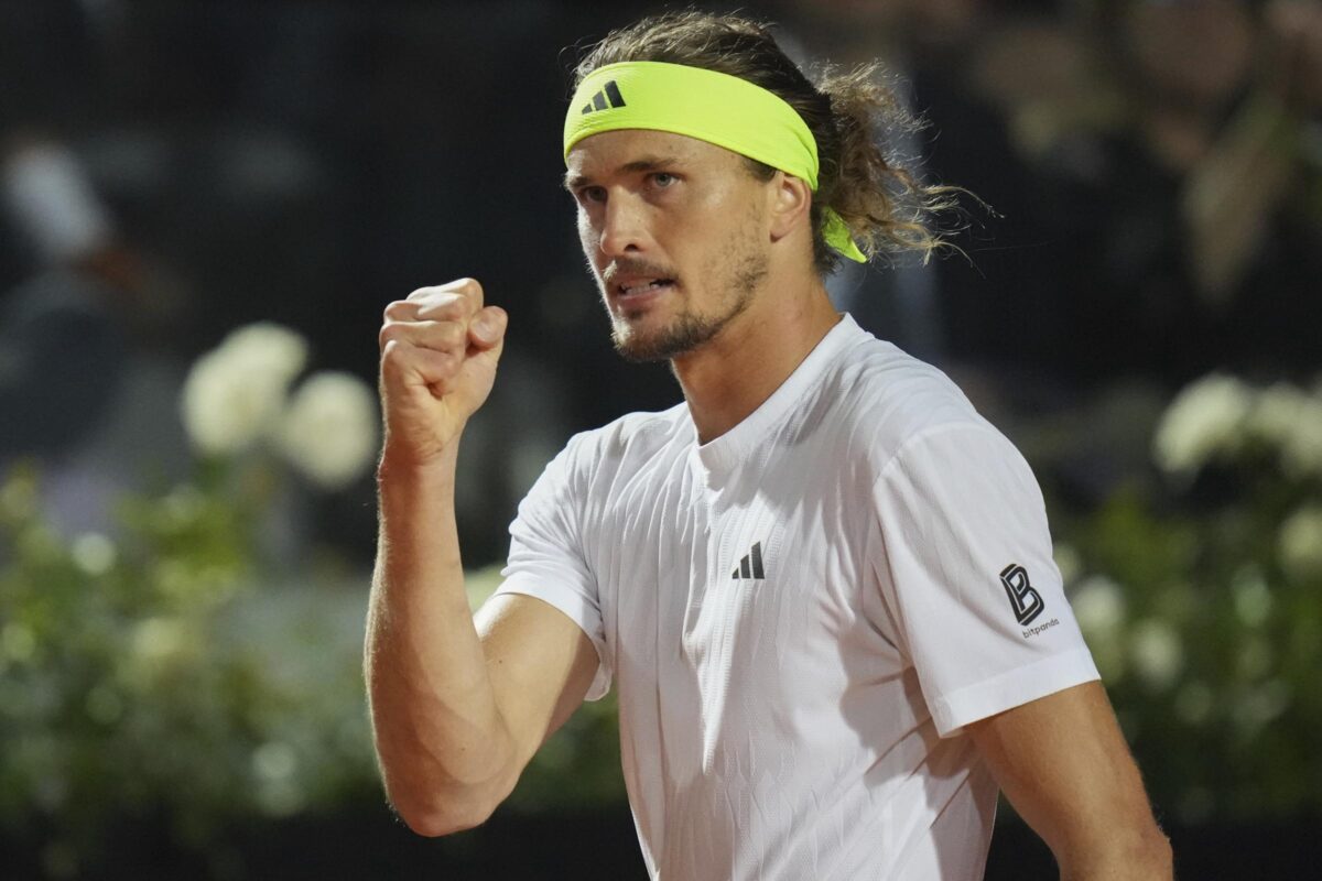 Galleria foto 'Tennis, Atp Vienna: niente sfida tutta italiana. Zverev batte Musetti e vola in finale con Sinner' - foto 1