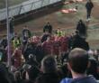Bari sconfitto 5-0 a Empoli, caos alla partenza della squadra dall’aeroporto: interviene la polizia