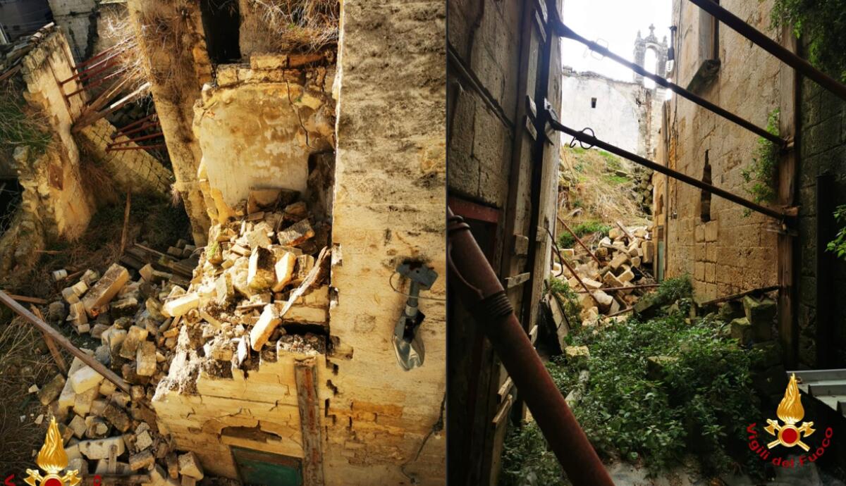 Gravina in Puglia, crolla una porzione di palazzina disabitata: evacuate per precauzione le case vicine – FOTO Gravina in Puglia, crolla una porzione di palazzina disabitata: evacuate per precauzione le case vicine – FOTO