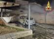 Poggiardo, auto in fiamme nella notte: intervengono i vigili del fuoco. Sul posto anche i carabinieri