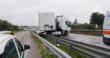 Doppio incidente tra Corato e Andria: camion invade la corsia opposta e finisce di traverso