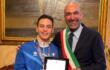 Bari, Francesco Loragno bronzo ai mondiali paralimpici di atletica in India: il sindaco lo premia