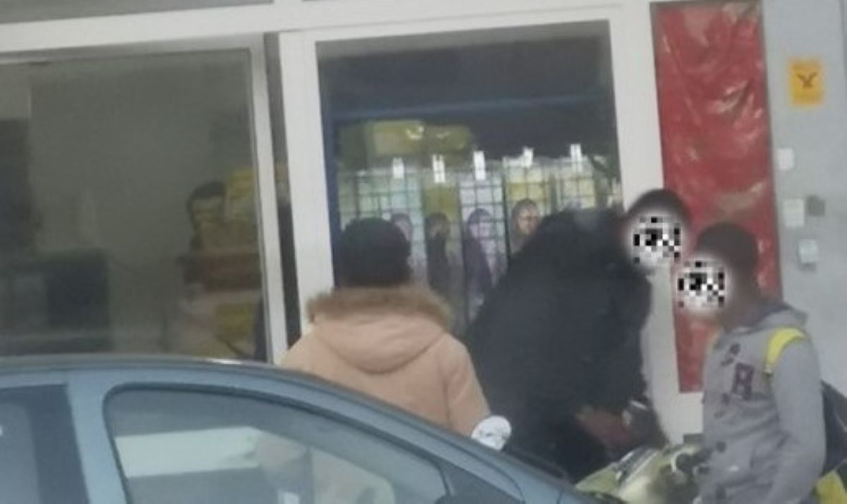 Bari, si estende la «mafia nigeriana»: punta sulla droga per i braccianti Bari, si estende la «mafia nigeriana»: punta sulla droga per i braccianti