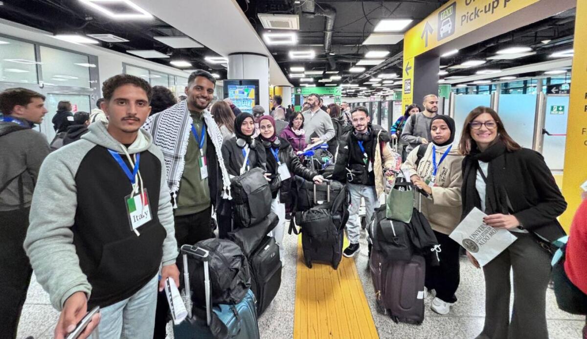 Da Gaza a Bari per riprendere gli studi, arrivati 6 giovani palestinesi: atteso il benvenuto in ateneo di Emiliano Da Gaza a Bari per riprendere gli studi, arrivati 6 giovani palestinesi: atteso il benvenuto in ateneo di Emiliano