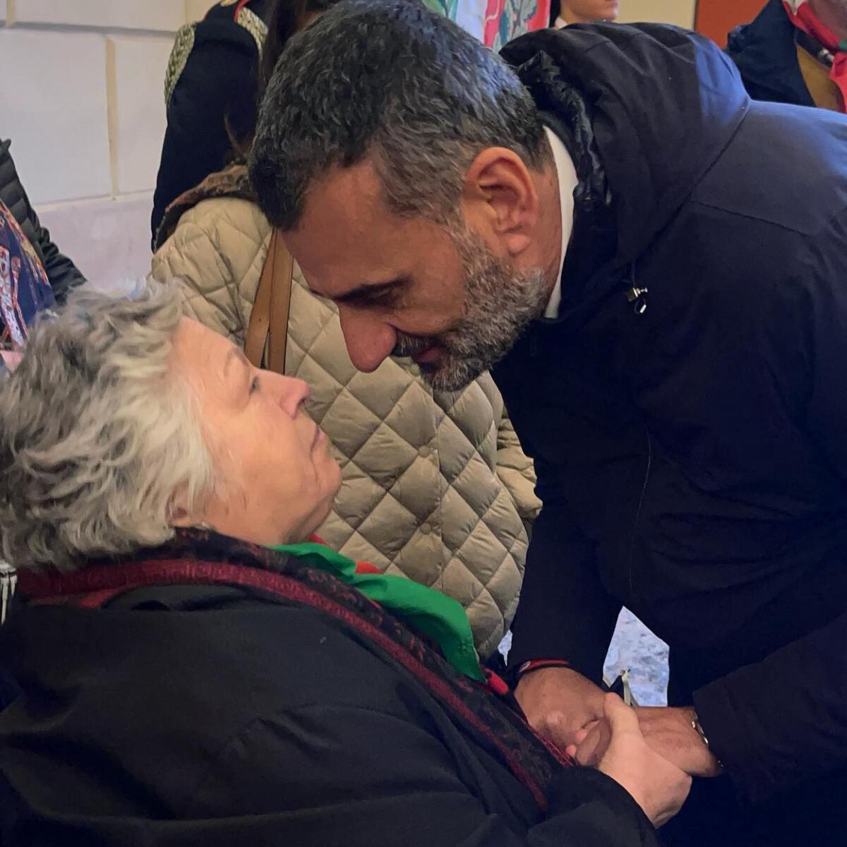 Bari ricorda Benedetto Petrone a 48 anni dall’omicidio: l’omaggio di Decaro e Leccese – VIDEO
