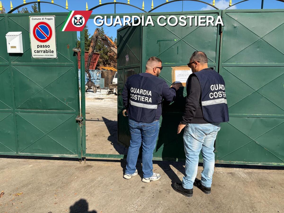 Foggia, rifiuti pericolosi ammassati nel piazzale di un’azienda: scatta il sequestro. Denunciati i responsabili – VIDEO