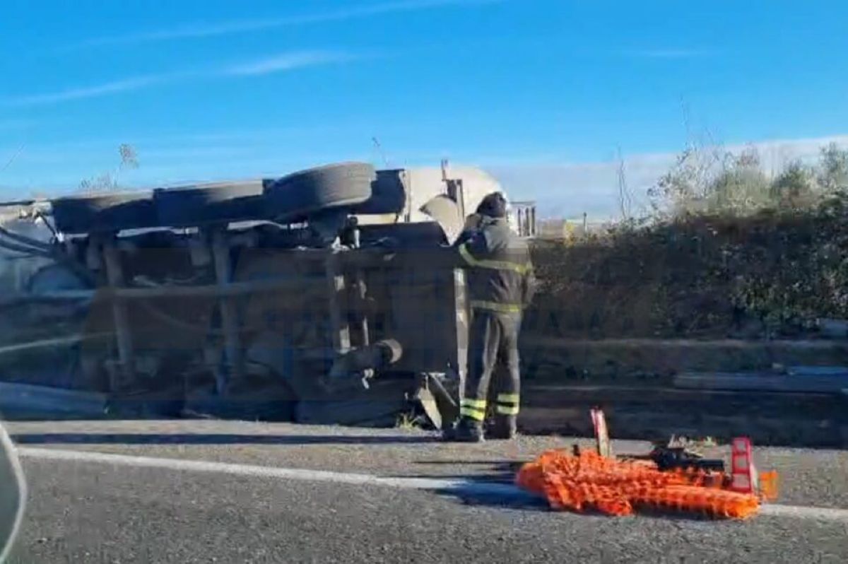 Disagi alla circolazione nel Brindisino, incidenti sulle statali 7 e 613: traffico in tilt Disagi alla circolazione nel Brindisino, incidenti sulle statali 7 e 613: traffico in tilt