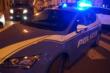 Taranto, rubano liquori in un supermercato e lanciano le bottiglie contro i vigilanti che li scoprono: due arresti