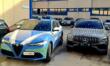 Bari, fermata Mercedes “vestita” da albero di Natale: multato un 30enne