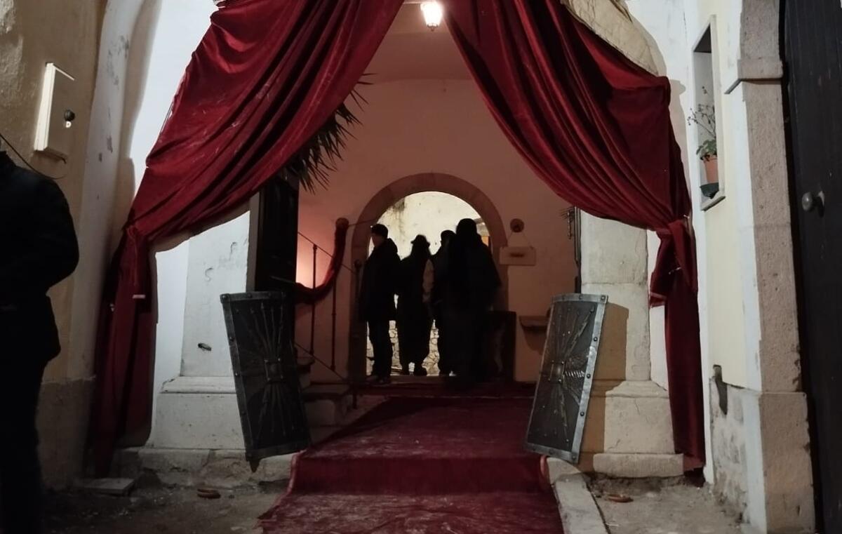 Galleria foto 'Nel Foggiano entra nel vivo l’allestimento del presepe vivente: 160 i figuranti' - foto 1