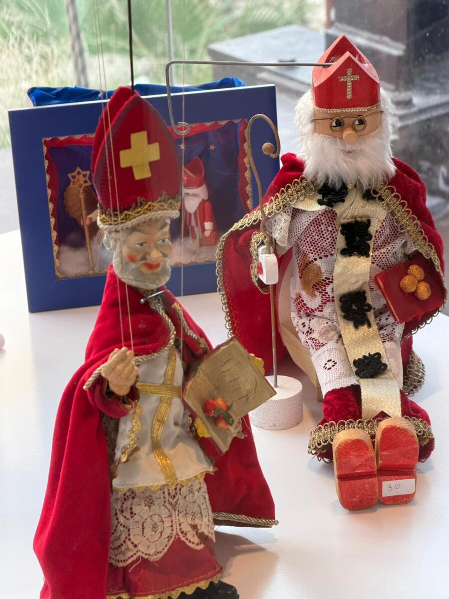 Galleria foto 'A Bari “Giocando con San Nicola”: in mostra al Museo di Santa Scolastica la statua di 60mila Lego – FOTO' - foto 3