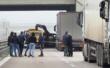 Caos sulla strada statale 16, commando armato assalta un furgone blindato a Cerignola