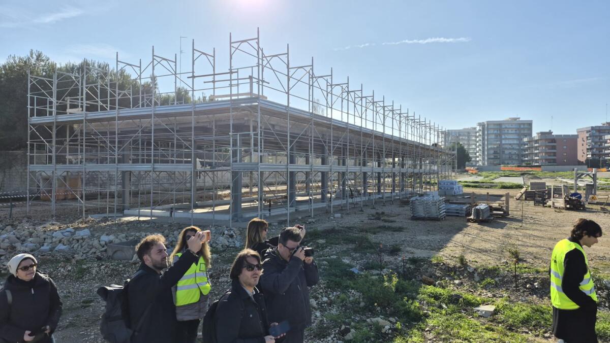 Galleria foto 'Bari, proseguono i lavori a Costa Sud: «Sarà il parco cittadino più grande d’Europa» – FOTO e VIDEO' - foto 1