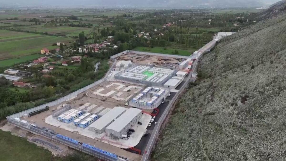 Il Centro di permanenza in Albania è vuoto: ogni posto letto è costato 150mila euro Il Centro di permanenza in Albania è vuoto: ogni posto letto è costato 150mila euro