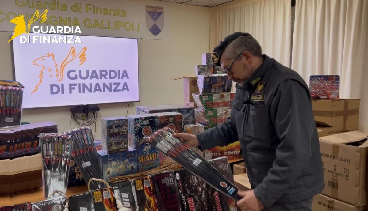 Tonnellate di fuochi pirotecnici illegali e prodotti pericolosi: maxi sequestro e denunce in Puglia – VIDEO