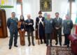 Bari, il sovrintendente della Fondazione Petruzzelli dona una divisa storica alla Guardia di finanza