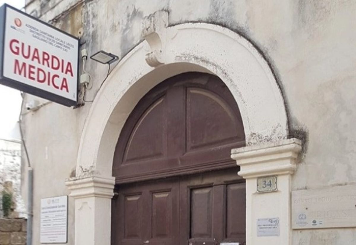 Il comune è senza medico, sindaco del Foggiano pubblica il suo numero di telefono: «Chiamate se serve» Il comune è senza medico, sindaco del Foggiano pubblica il suo numero di telefono: «Chiamate se serve»