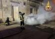 Notte di fuoco nel Salento, quattro auto distrutte in tre diversi incendi: indagano i carabinieri
