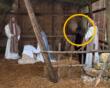 Galatone, tenta di mimetizzarsi tra le statue del presepe: arrestato un latitante 38enne