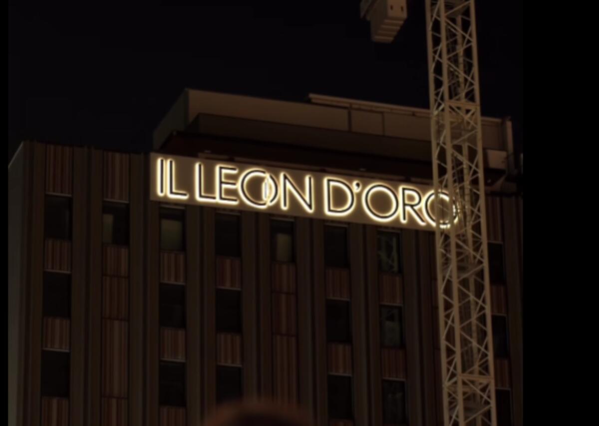 Galleria foto 'Bari ritrova “Il Leon d’Oro”: dopo anni di buio riapre lo storico hotel della Stazione. Roof garden e ristorante aperti a tutti' - foto 1