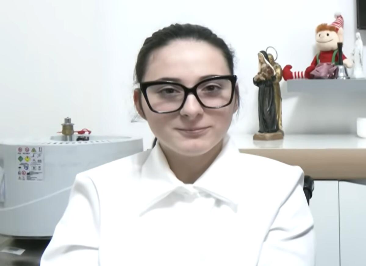 Rosa, 14 anni e una battaglia lunga una vita: da Bari al Messico per inseguire la speranza Rosa, 14 anni e una battaglia lunga una vita: da Bari al Messico per inseguire la speranza
