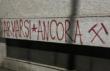 Foggia, sui muri scritte contro le forze dell’ordine e una stella a cinque punte: «Richiamo alla lotta armata»