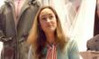 Addio a Sophie Kinsella, morta a 55 anni l’autrice di “I love shopping”: aveva un tumore al cervello