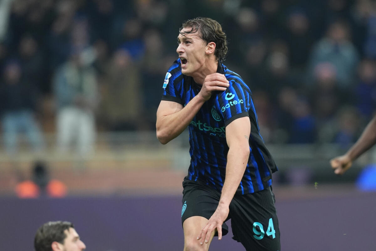 Galleria foto 'Serie A, Pio Esposito abbatte il muro giallorosso e la decide al 78′: Inter-Lecce 1-0' - foto 1